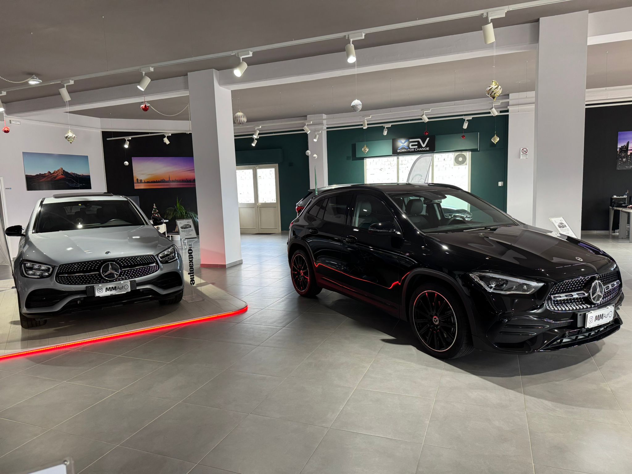 MM Auto Showroom